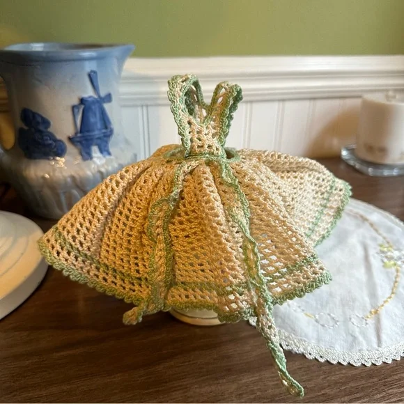 Art | Vintage Hand Made Crochet Doll Apron Dress Cream With Green Trim  Details | Poshmark